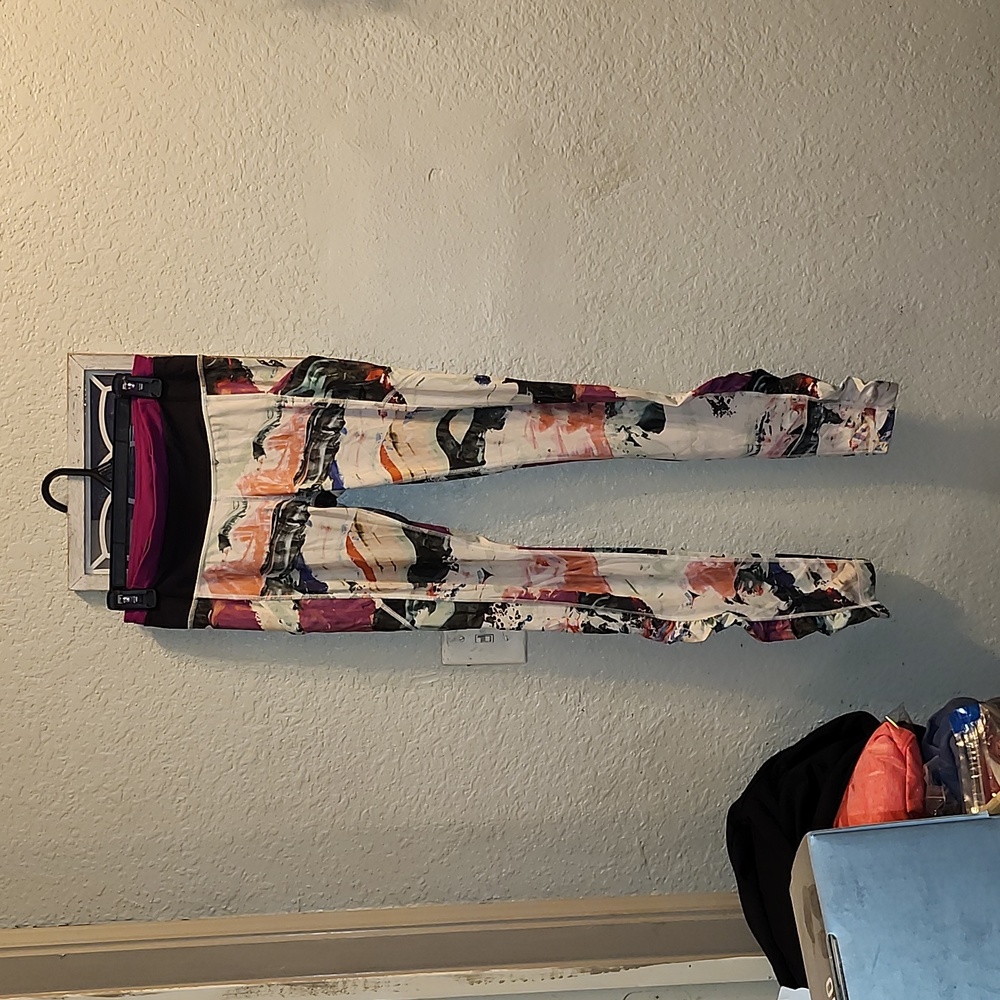 Lululemon Full length leggings size 6